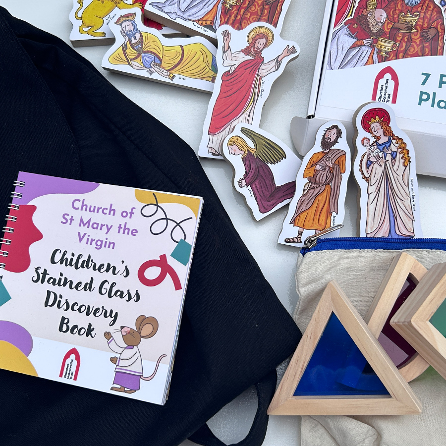 Heritage discovery bag design