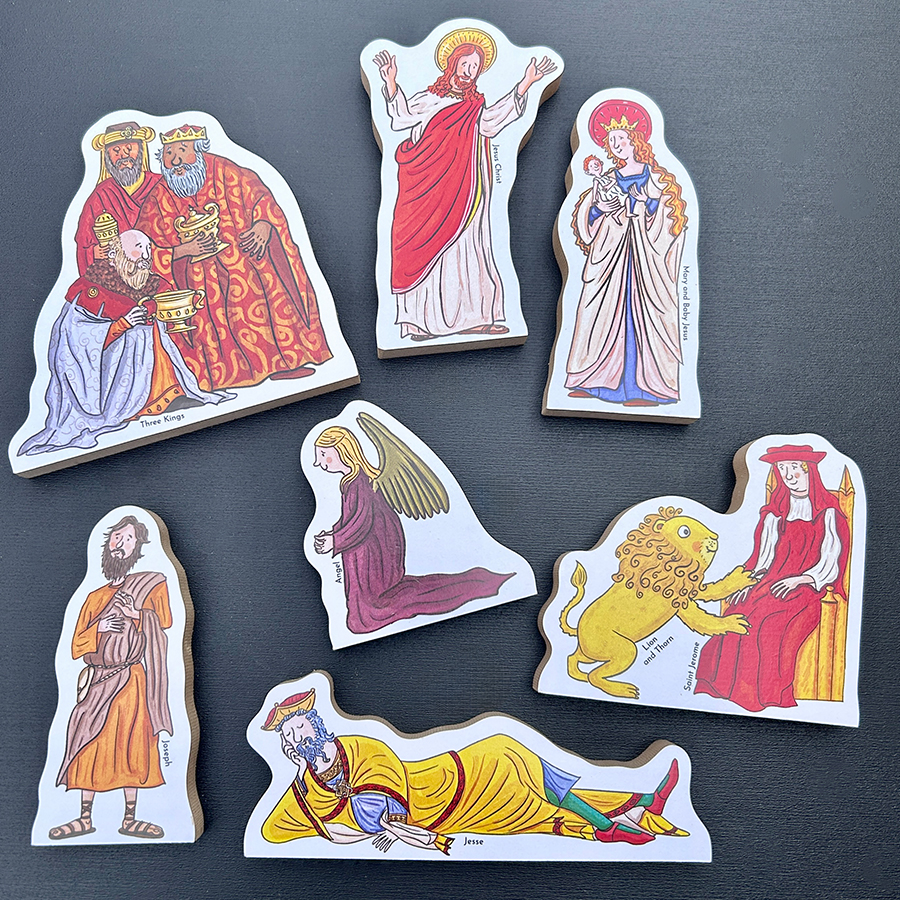 Wooden play figures